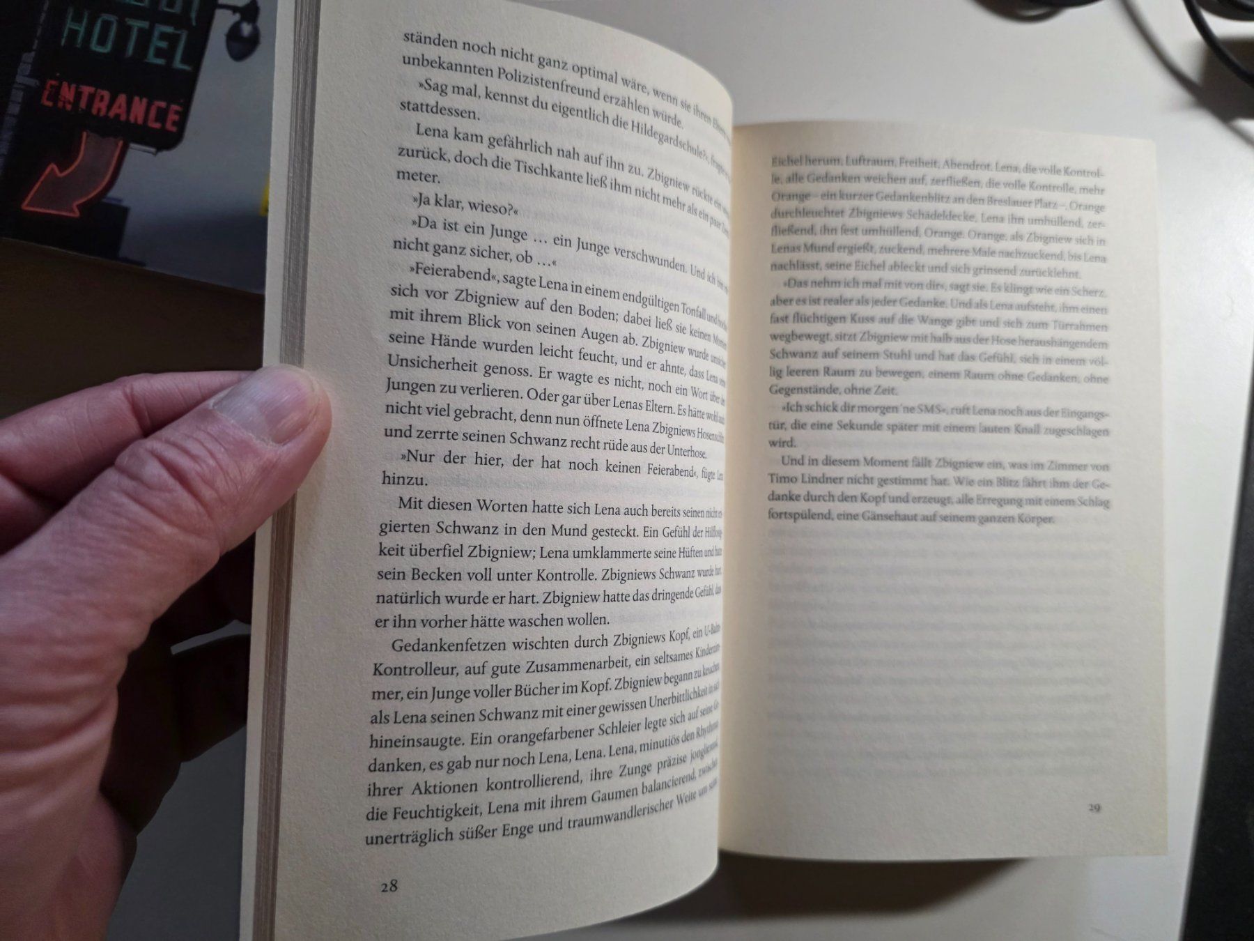 Bücher: Der geheimnislose Junge - Stephan Brüggenthies - 2009 – Gebraucht aus Walterswil BE von Lonitti 5